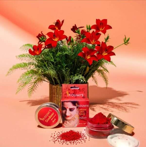 Moumis Traditional Rich Red Natural Powder Sindoor